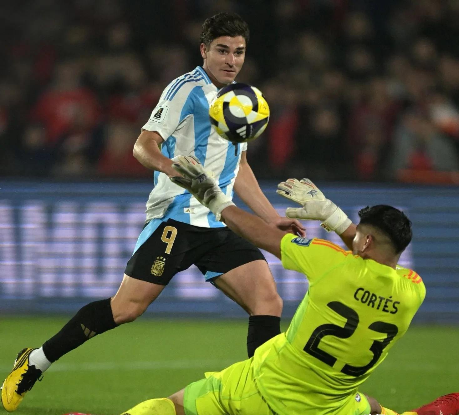 智利横扫意大利,孙兴慜送出助攻 智利横扫意大利,孙兴慜送出助攻