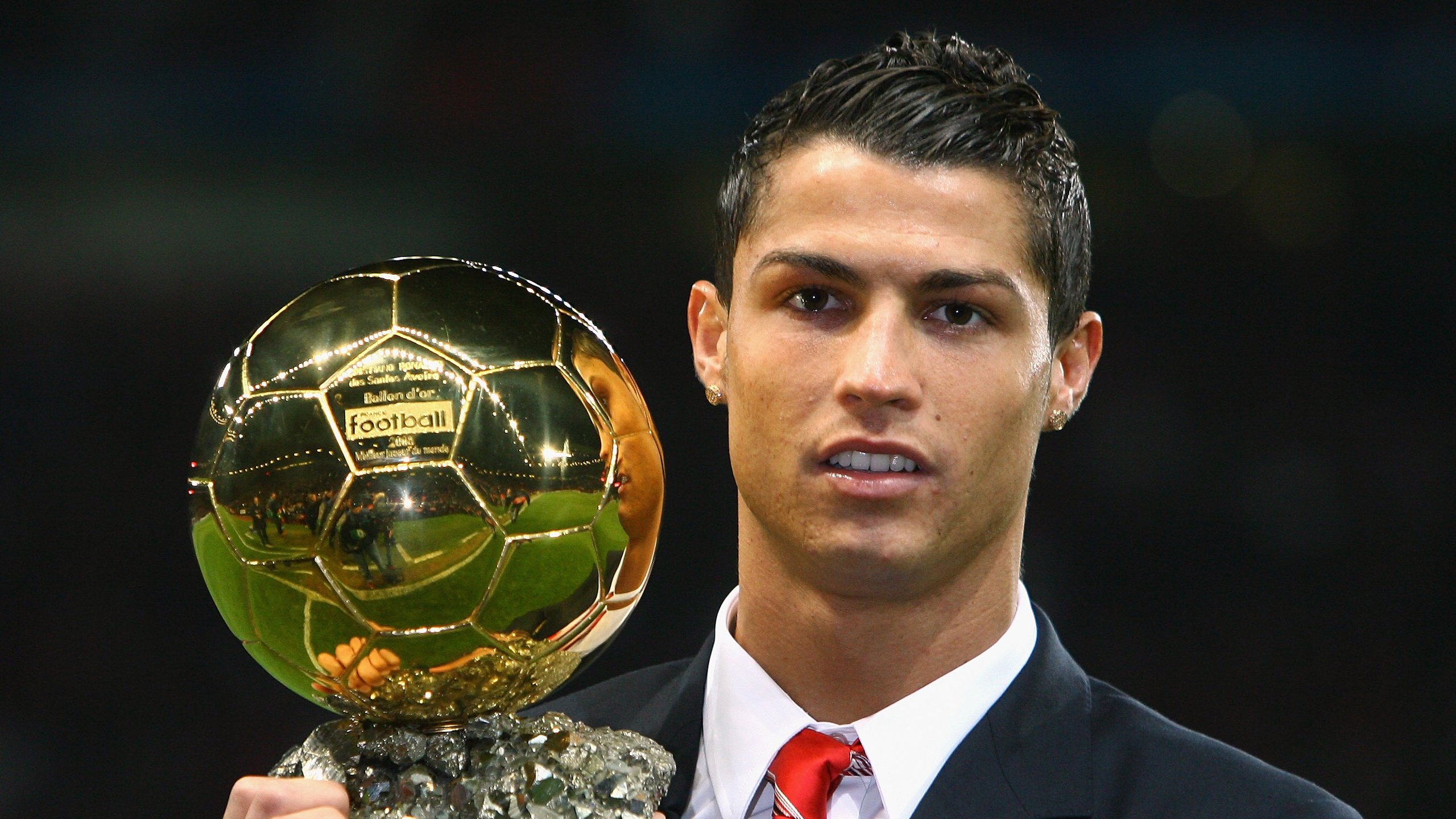 北伦敦奇迹与桑巴烈焰，当阿森纳绝杀土耳其，内马尔点燃赛场